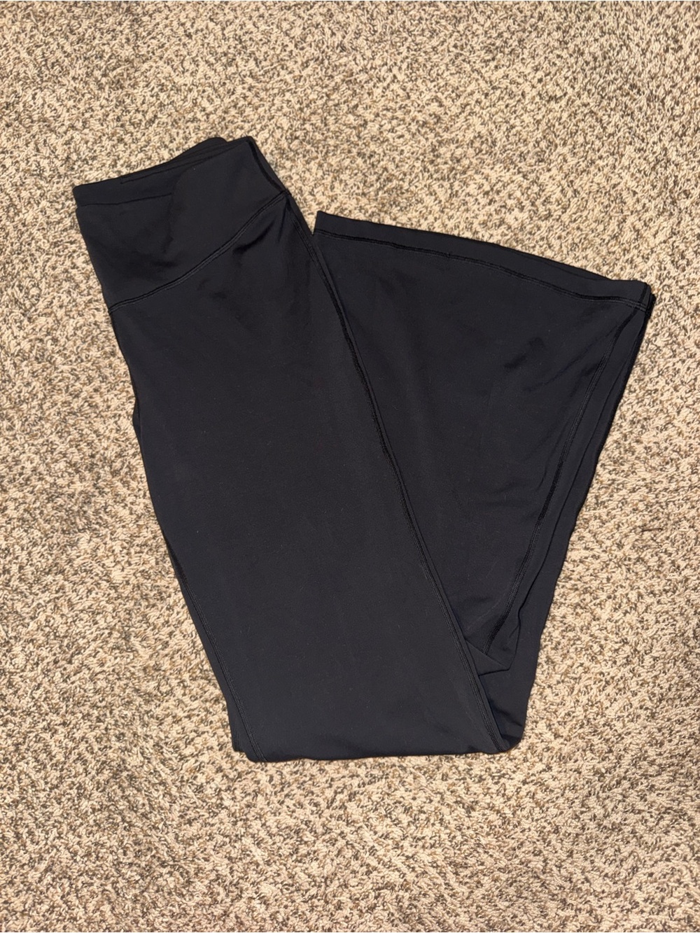 Lululemon Wunder Under SmoothCover Ultra-Flared High-Rise Yoga Pant